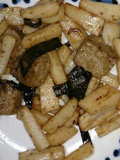 サイコロステーキとレンコンのバタぽん炒め-レシピのメイン写真