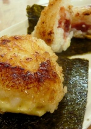 梅チー焼きおにぎり-レシピのメイン写真