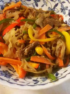 筍代打で蓮根起用‼カラフル青椒肉絲-レシピのメイン写真