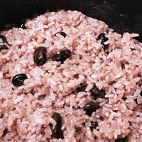 基本からアレンジまで！思わずつくりたくなる「お豆 ご飯 赤飯」の