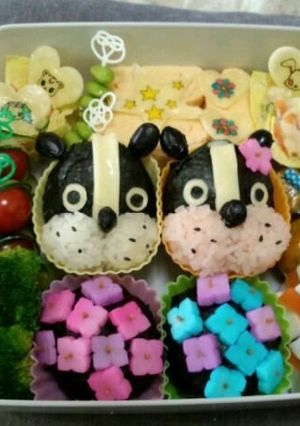 可愛いお花のおにぎり弁当-レシピのメイン写真