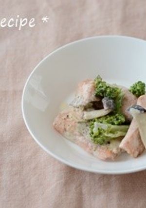 サーモンときのこのクリーム煮-レシピのメイン写真