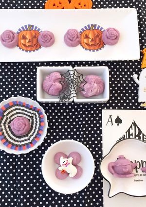 白あんと紫色パウダーの生菓子-レシピのメイン写真