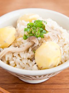 栗ときのこの炊き込みご飯-レシピのメイン写真