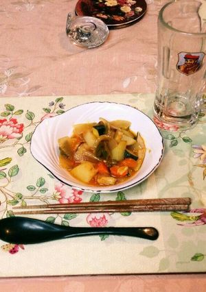 野菜が旨い!スペインの家庭料理ピスト-レシピのメイン写真