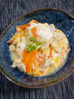 レンジで簡単!鶏人参のほんだし親子丼-レシピのメイン写真