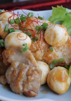 鶏もも肉とうずらの卵の塩麹辛味噌焼き-レシピのメイン写真