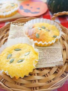 ポピーで食感楽しい♪かぼちゃのマドレーヌ-レシピのメイン写真