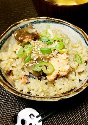 秋に♪「舞茸と生鮭のご馳走ご飯」-レシピのメイン写真