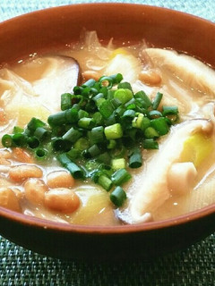 簡単♡納豆ときな粉でイソフラボン味噌汁-レシピのメイン写真