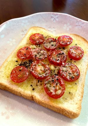 簡単！イタリアンなトースト-レシピのメイン写真