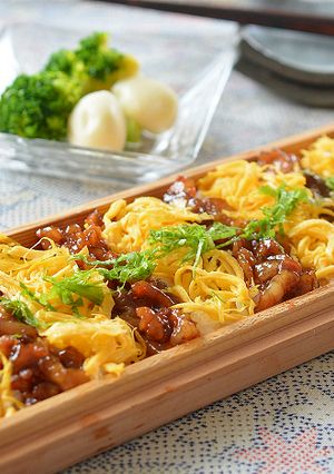 豚肉の甘辛煮と錦糸玉たっぷりのちらし寿司-レシピのメイン写真
