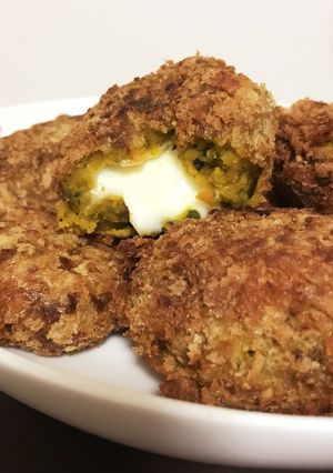 とろ〜りチーズINかぼちゃコロッケ-レシピのメイン写真
