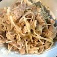 簡単☆豚肉ともやしの鶏ガラ炒め♪