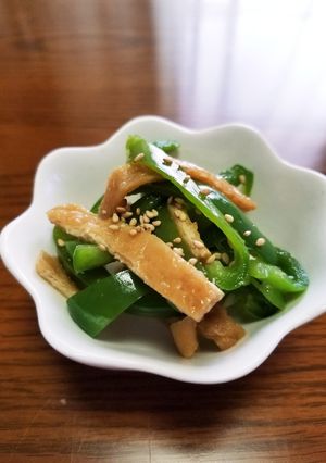 簡単副菜ピーマンと味付け油揚げの和えもの-レシピのメイン写真
