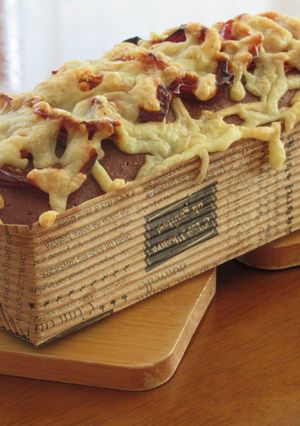 ドライトマトとチーズの赤ワインケーキ-レシピのメイン写真