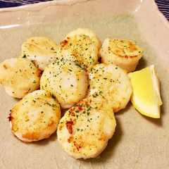 รูปของ お酒の肴に♪ホタテのバター焼き