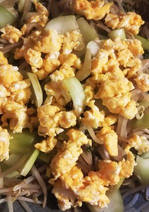 チンゲン菜とモヤシのオイスターソース炒め-レシピのメイン写真