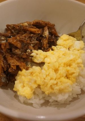 さんまの蒲焼き缶の簡単どんぶり-レシピのメイン写真