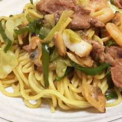 焼肉塩だれで作る簡単♪海鮮焼きそば-レシピのメイン写真