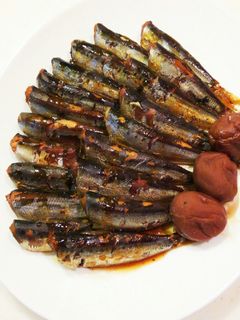 骨まで食べれるいわしの梅煮-レシピのメイン写真