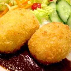 รูปของ 幸せになる味♪　かにクリームコロッケ♪