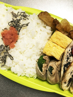 旦那弁当200♡鶏胸肉のごまピカタ弁当!-レシピのメイン写真
