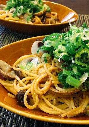 たっぷりネギのピリ辛ボンゴレビアンゴ-レシピのメイン写真
