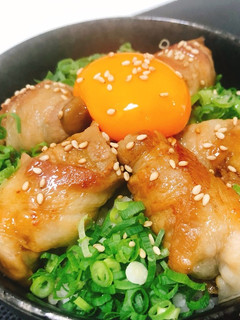 一人暮らしの大葉としめじの肉巻き丼-レシピのメイン写真