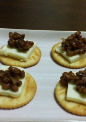 ベジーテに　納豆ｏｎ　the　チーズ　-レシピのメイン写真