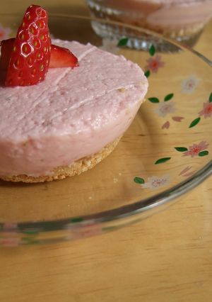 苺のミルキーチーズケーキ-レシピのメイン写真