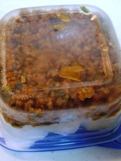 【小技】肉そぼろの余分な脂をとる方法-レシピのメイン写真