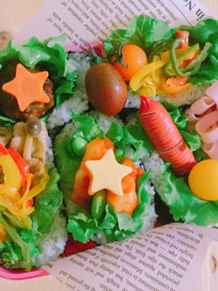 飛び出すおにぎらずの作り方-レシピのメイン写真