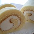 クリームが美味しい♪ふわふわロールケーキ