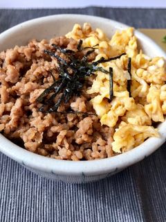 そぼろ丼-レシピのメイン写真