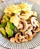 簡単糖質オフ☆サラダうどん風こんにゃく麺