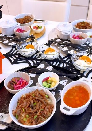 牛肉入りきんぴら丼 ミネストローネ朝食-レシピのメイン写真