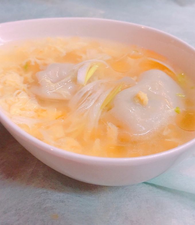 簡単！冷凍餃子のふわふわ卵の中華スープ-レシピのメイン写真
