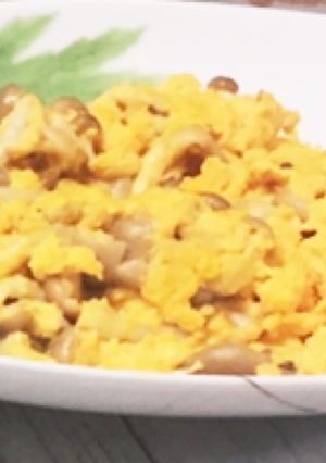 たまごとしめじの炒めもの-レシピのメイン写真