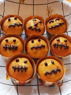 簡単ハロウィンカップケーキ-レシピのメイン写真