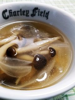 簡単ポルチーニとしめじのコンソメスープ♪-レシピのメイン写真