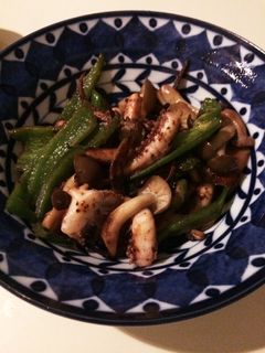 イカとシメジとピーマン炒め-レシピのメイン写真