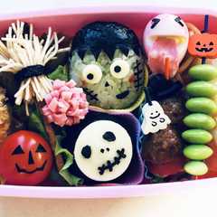 รูปของ ハロウィンおにぎりお弁当 2018最終