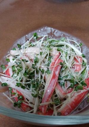 余り物で酒の肴　カニカマサラダ-レシピのメイン写真