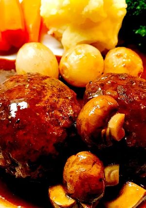 コクうま☆煮込みハンバーグ-レシピのメイン写真