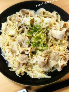 *材料4つで*豚バラとえのきの麺つゆ炒め-レシピのメイン写真