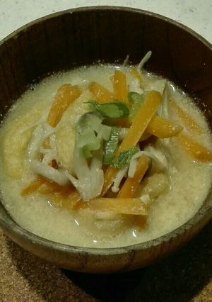 減塩　ごま香るきのこ入り味噌汁-レシピのメイン写真