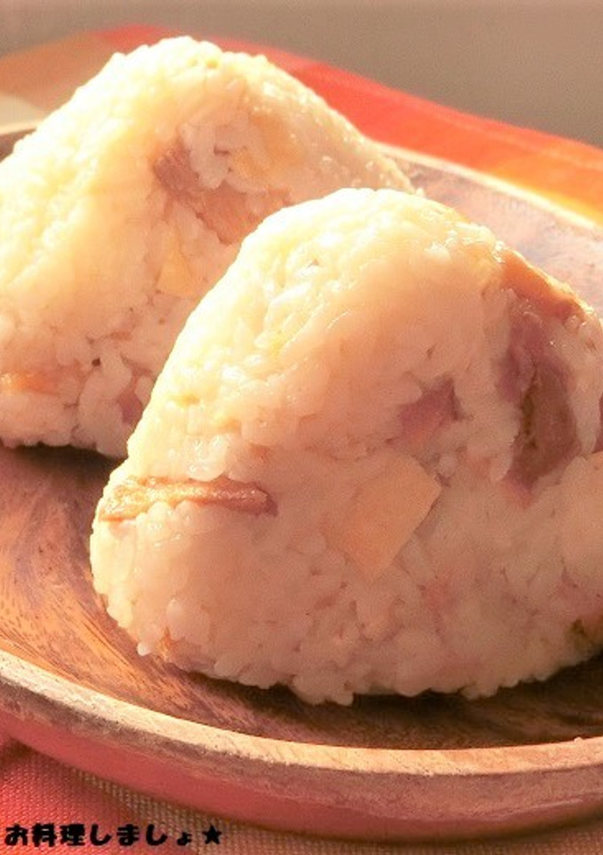 簡単★焼き鳥と油揚げのおにぎり-レシピのメイン写真