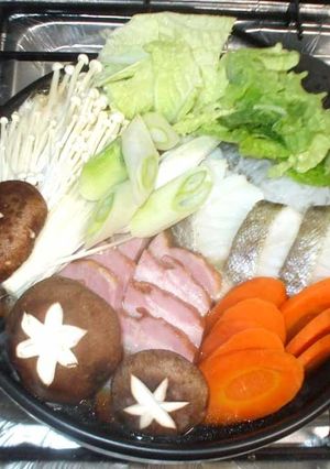 簡単寄せ鍋♪寄せ鍋のつゆ具材・つゆだし-レシピのメイン写真