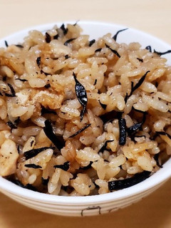 簡単!鶏ひじきの炊き込みご飯-レシピのメイン写真